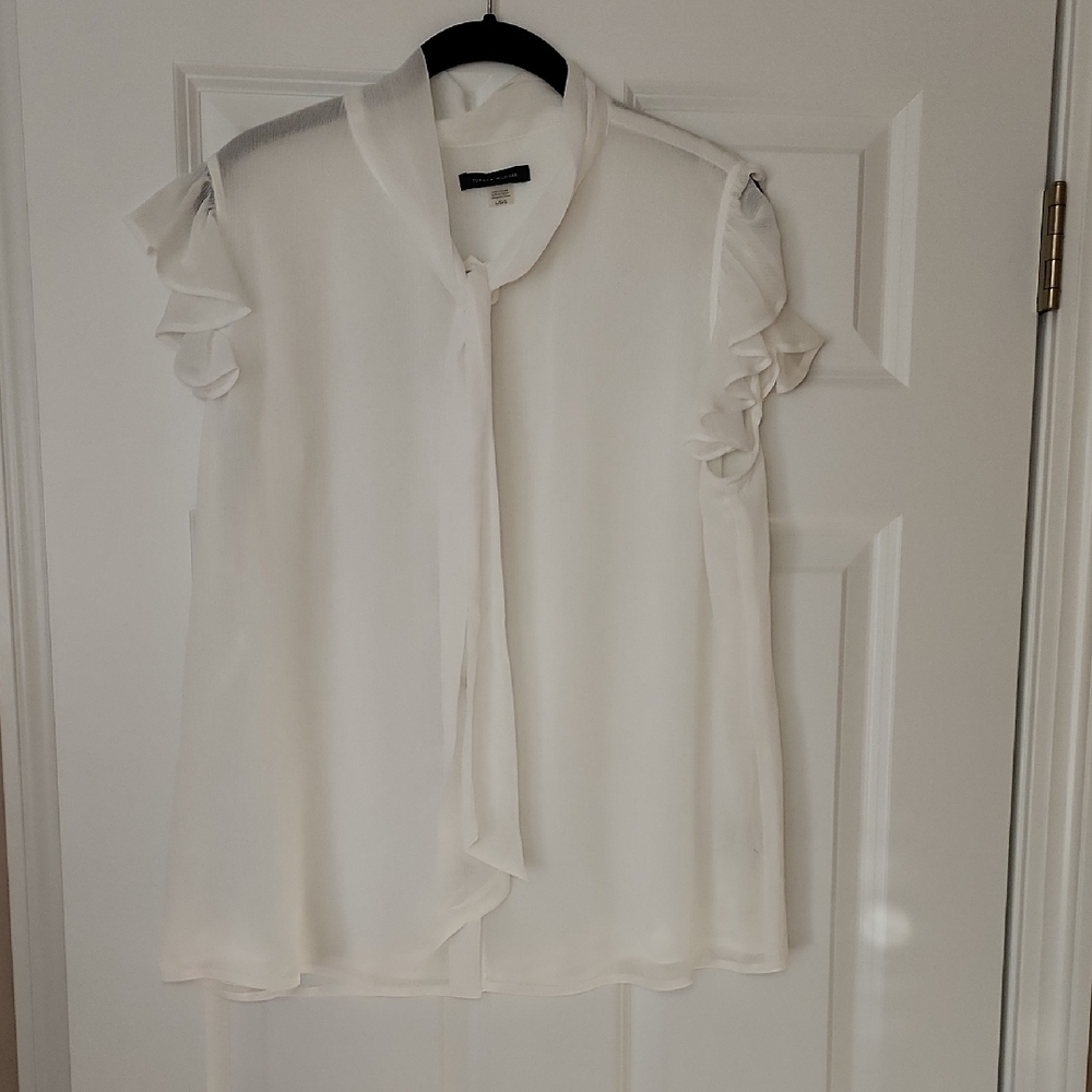 Tommy Hilfiger Elegant White Ruffle Sleeve Blouse